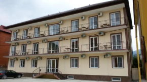 Hadezhda Guest-House